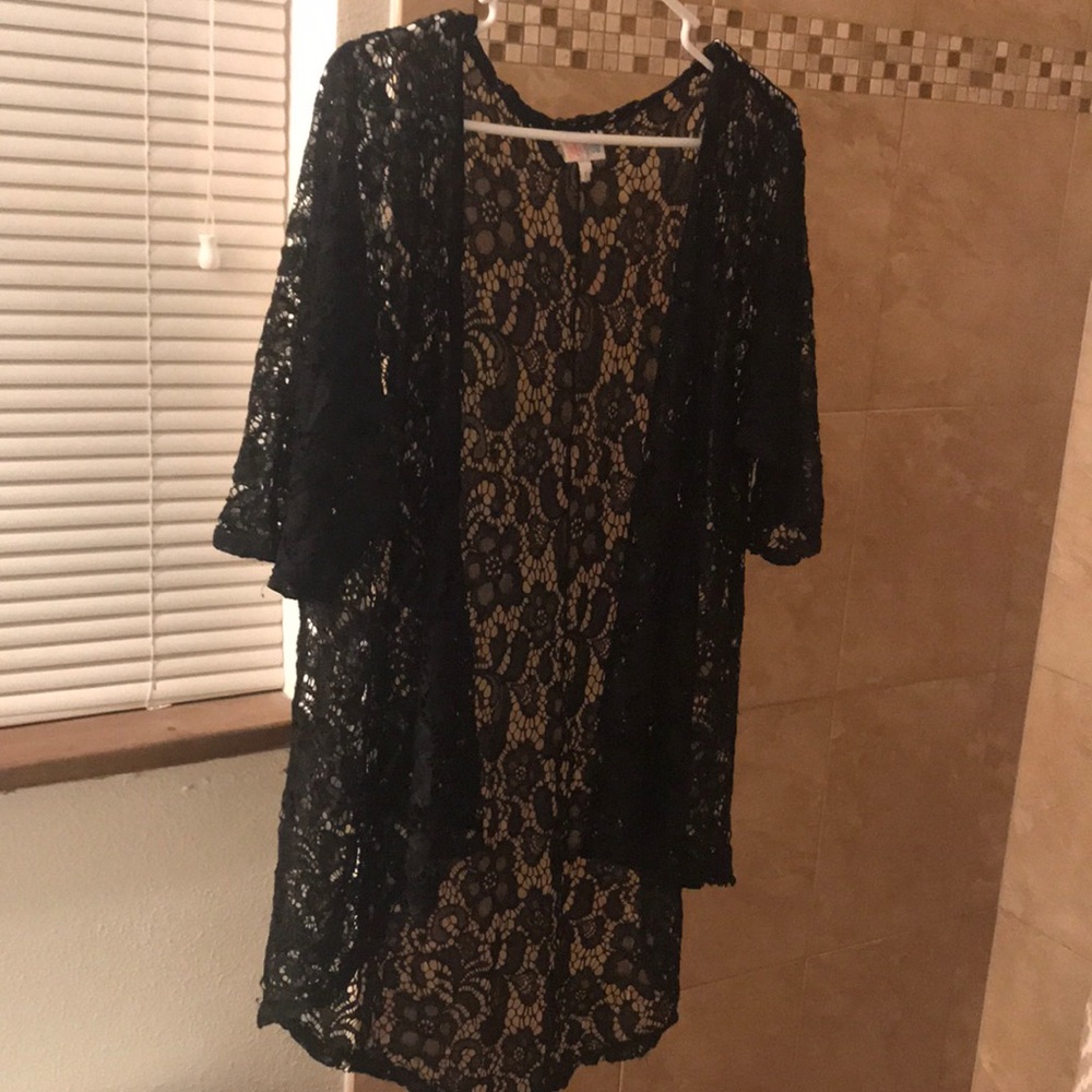 Black lace Lularoe Lindsay